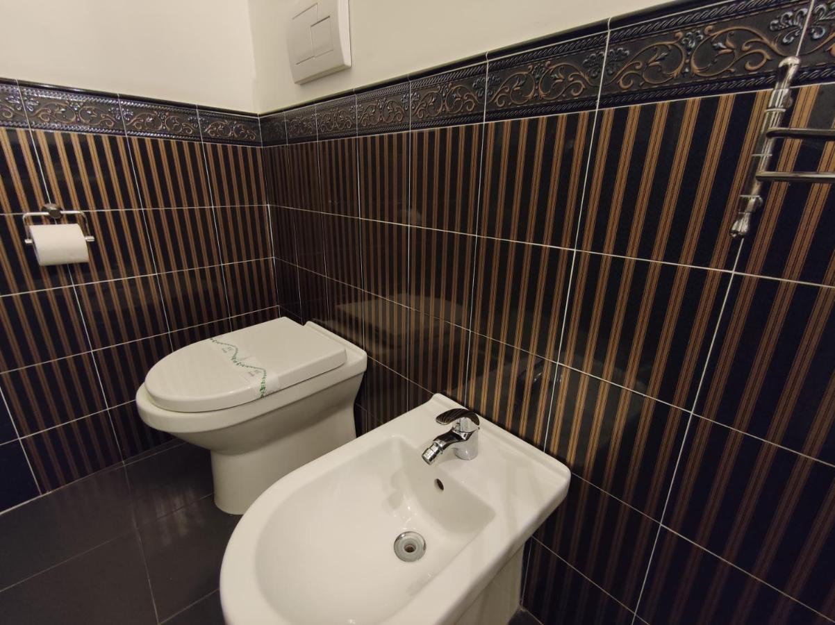 Sami Luxury Rooms 3 8 0 7 9 4 9 2 5 3 Syrakuzy Zewnętrze zdjęcie