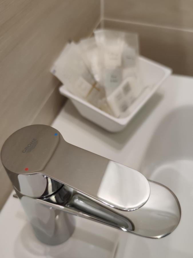 Sami Luxury Rooms 3 8 0 7 9 4 9 2 5 3 Syrakuzy Zewnętrze zdjęcie